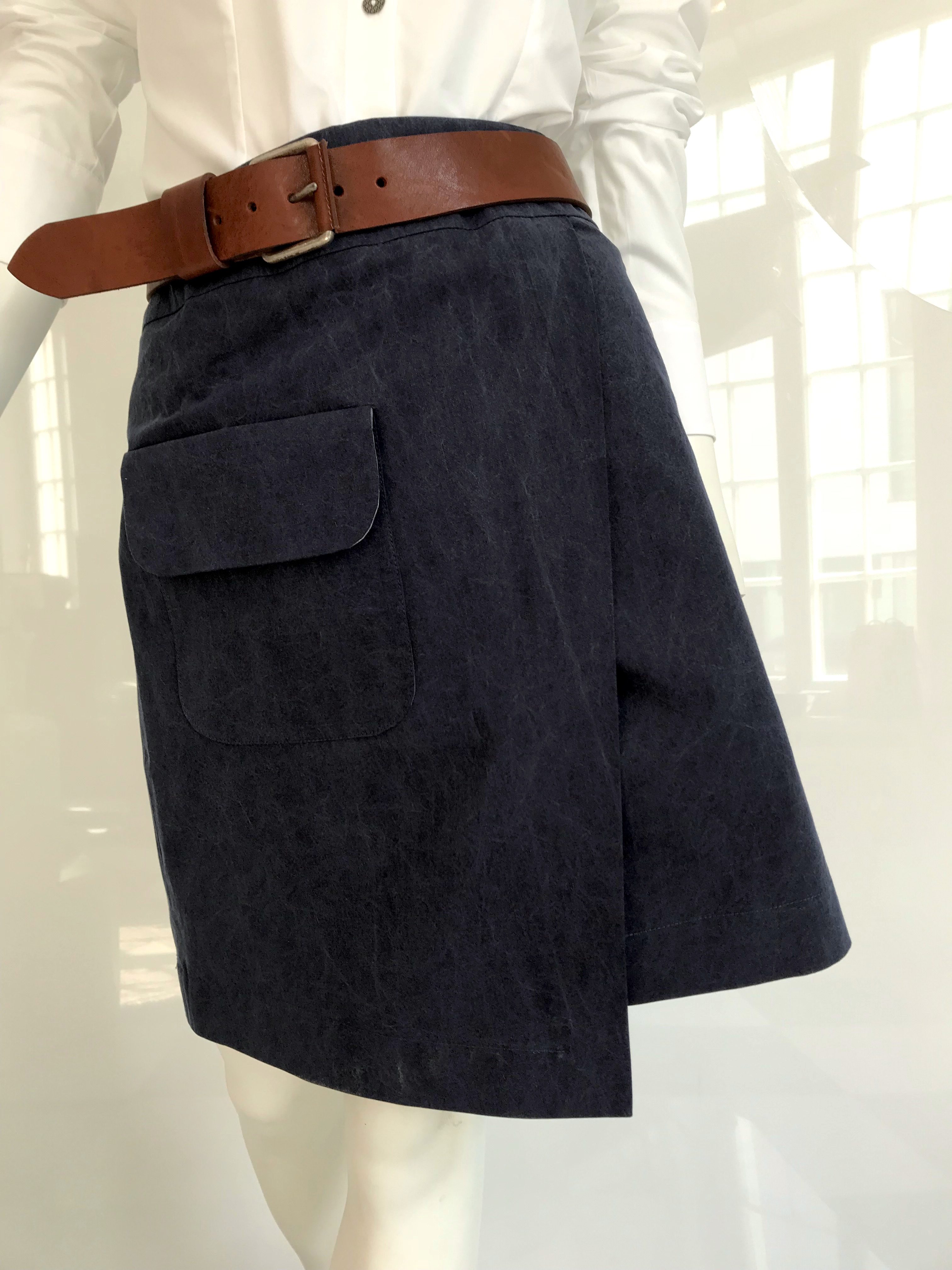 Blauer Wickelrock