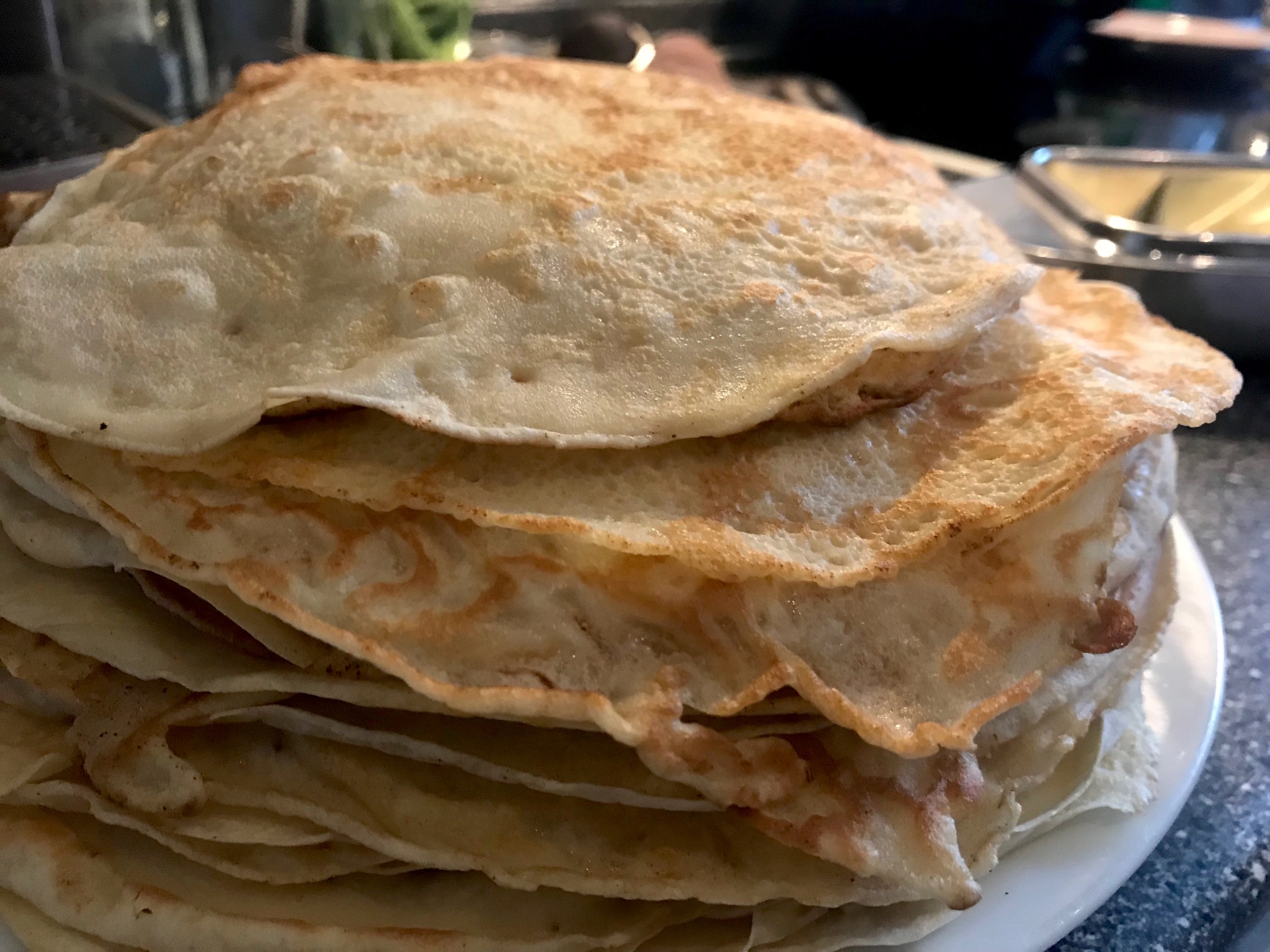 Crêpe Milchstrasse, Camus