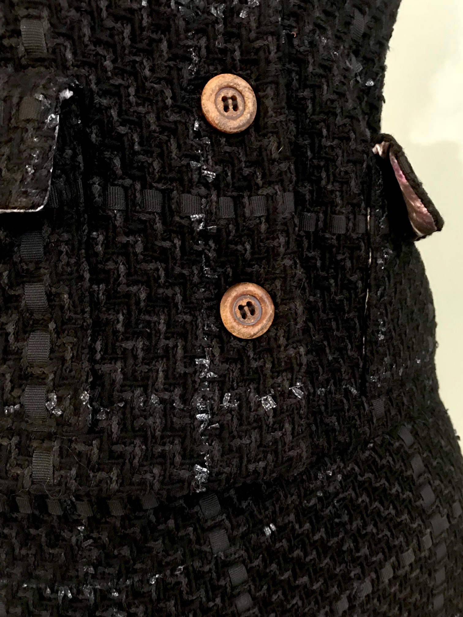 Schwarz Bouclé Kostüm