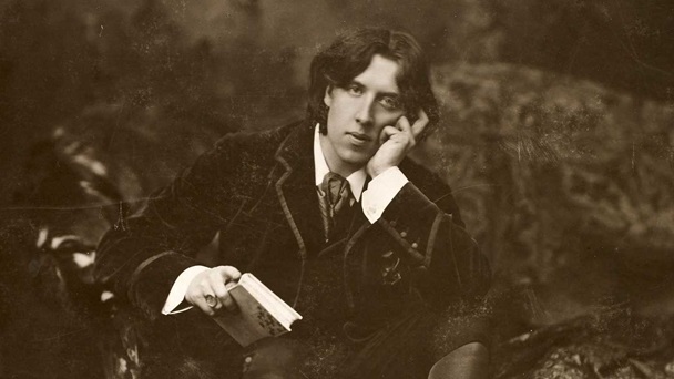 dl-portrait-oscar-wilde