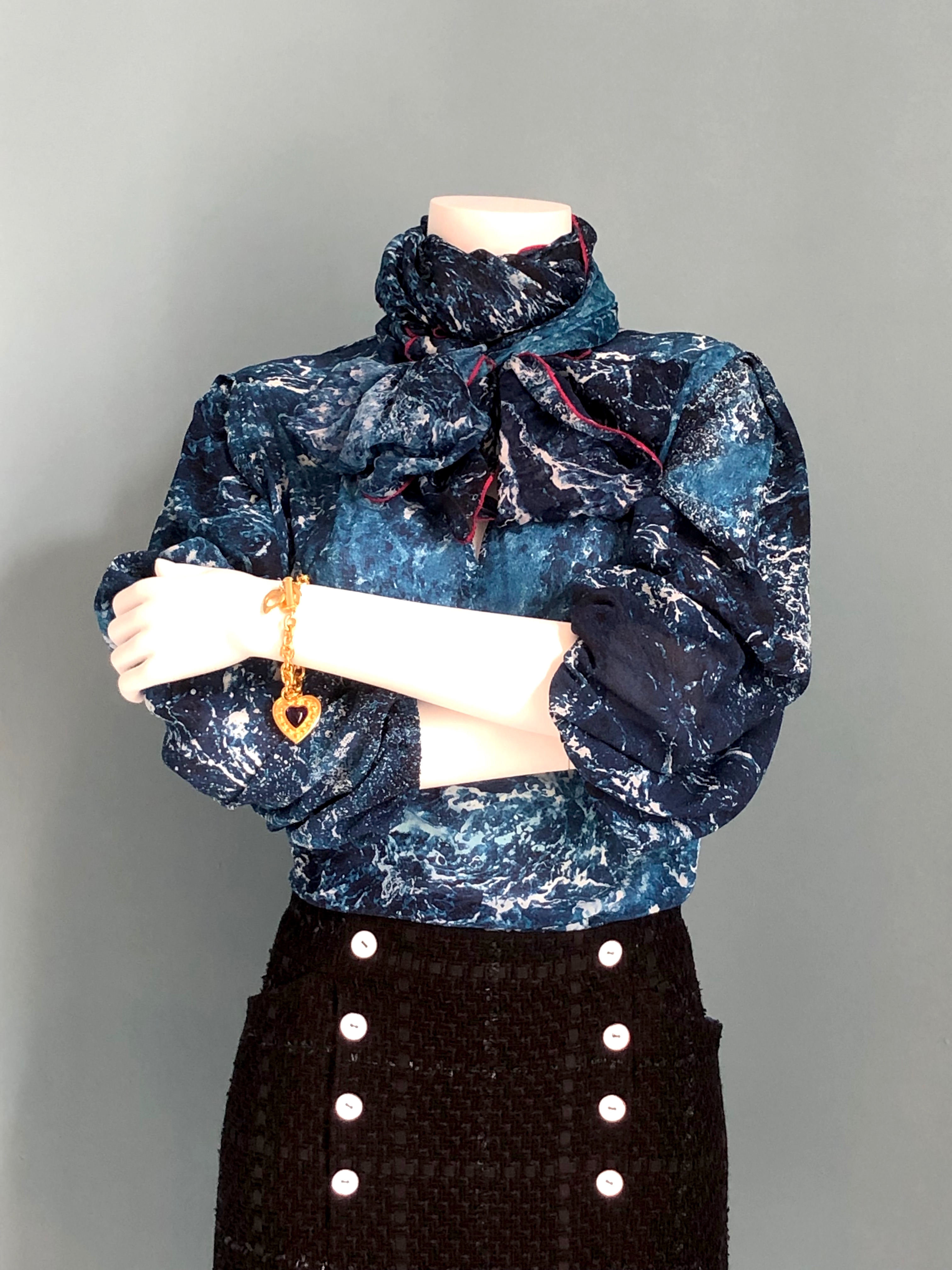 Waterscape Seersucker Bluse, Tuch Outfit